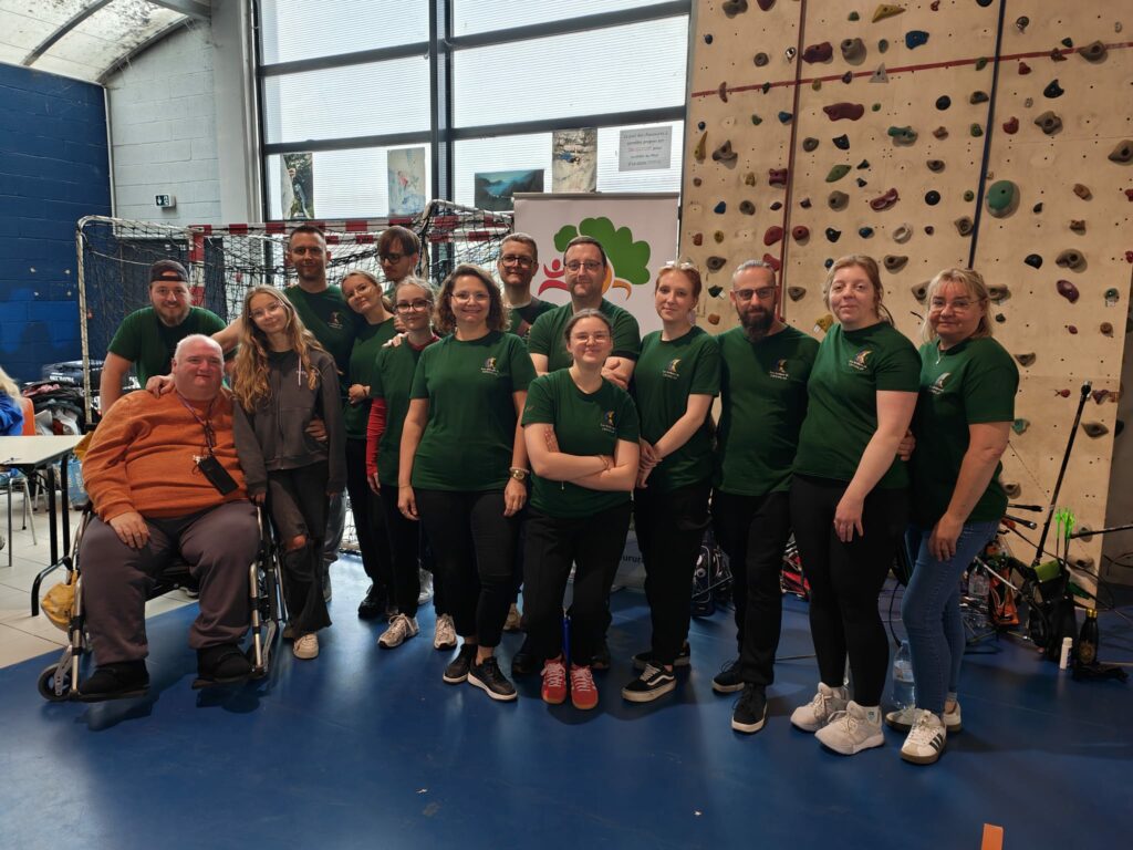 Mathilde décroche la 2ᵉ place au Championnat Régional 2025 de tir à l’arc à Bailleul. Les archers du club ont aussi brillé cette saison, et l’entraîneur ainsi que le conseil d’administration sont fiers de chacun. Bravo à tous pour ces belles performances ! 🎯